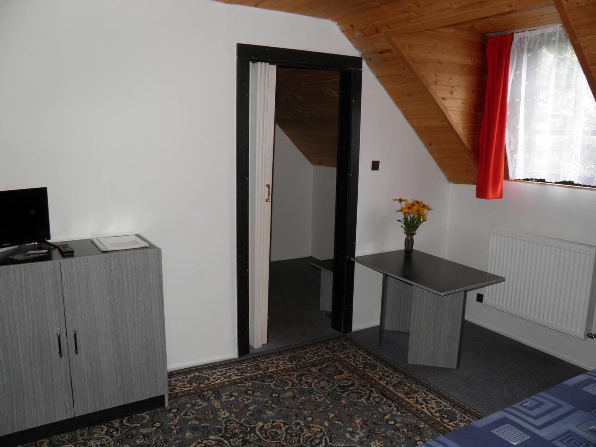 Pension Lipa Horni Marsov Exterior photo